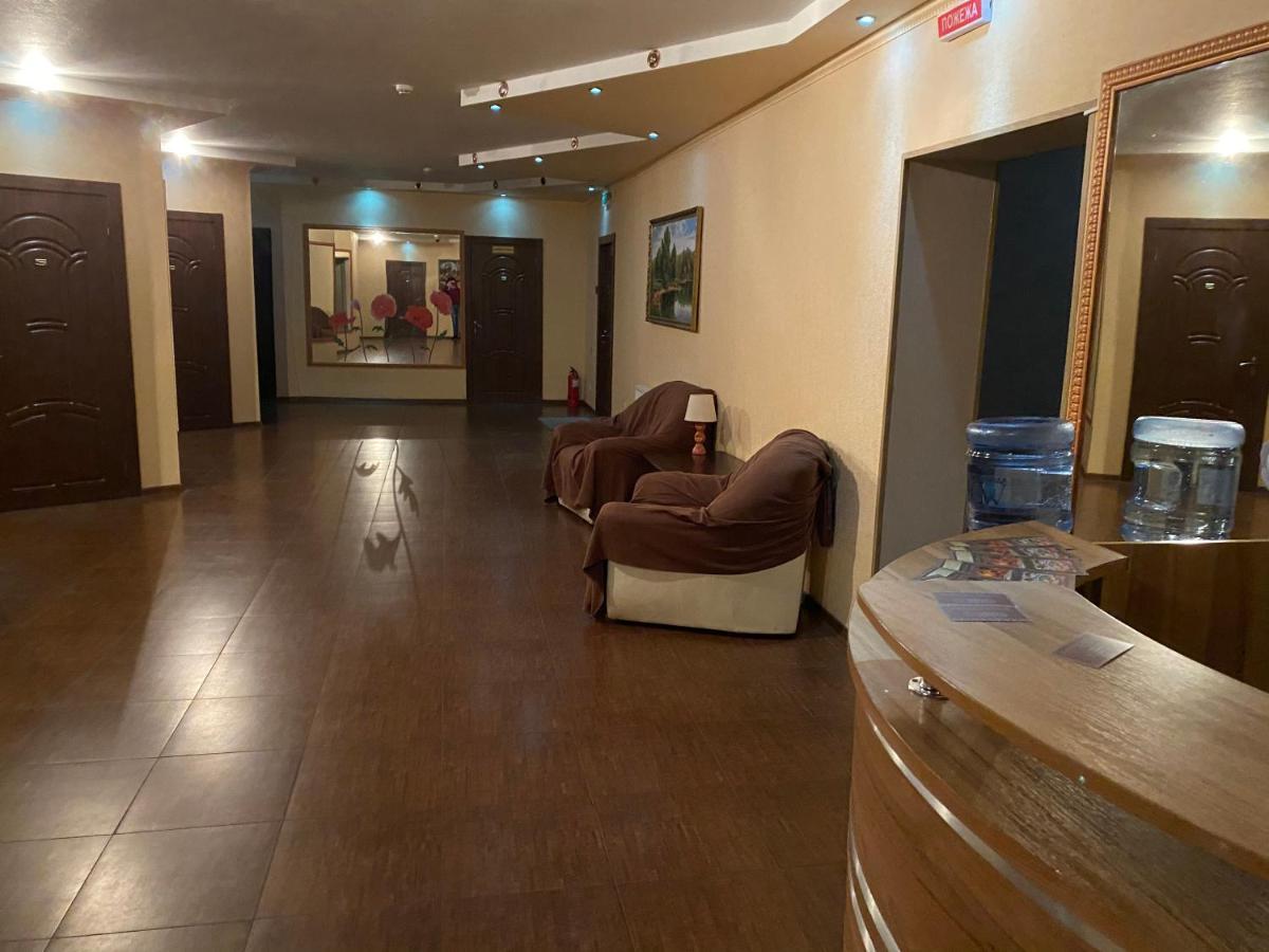 Гостинний Маєток Hotel Myla Ngoại thất bức ảnh