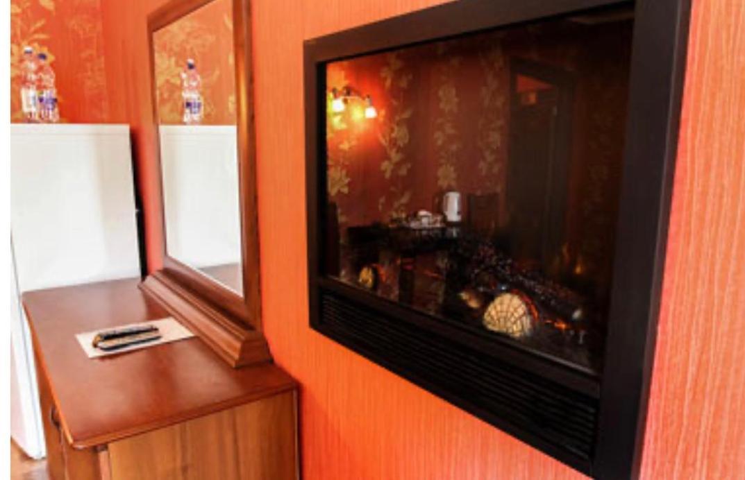 Гостинний Маєток Hotel Myla Ngoại thất bức ảnh